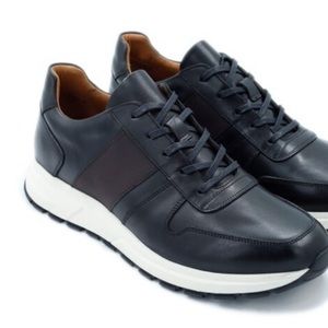 VellaPais sneakers Flash sale!